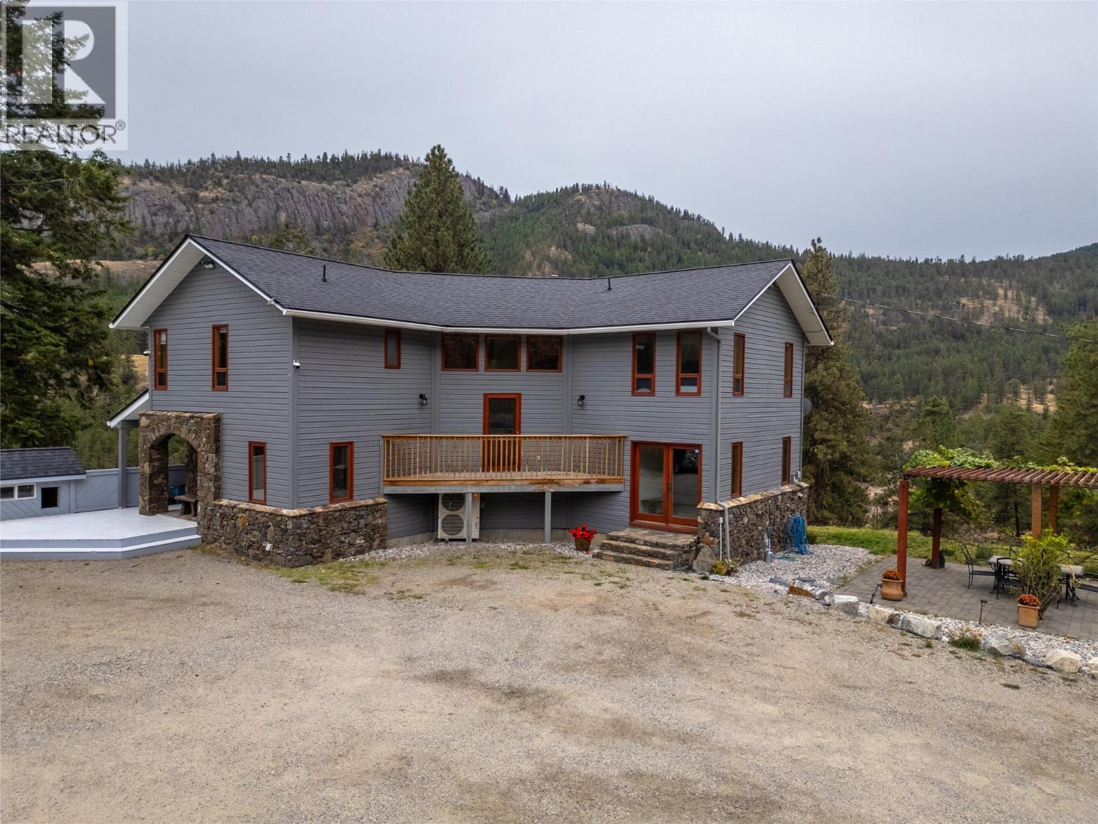 758 McMurray Road, Kaleden