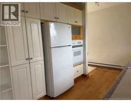4pc Bathroom - 18 Jeux De Lacadie Street, Lameque, NB E8T1M3 Photo 8