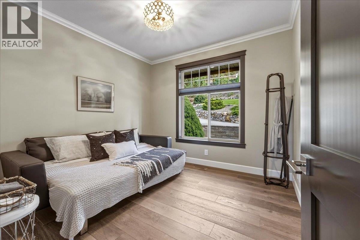 2328 Arthur Court - 25