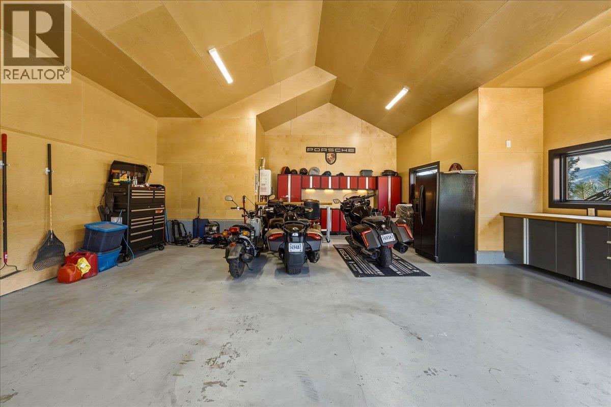 2328 Arthur Court - 79