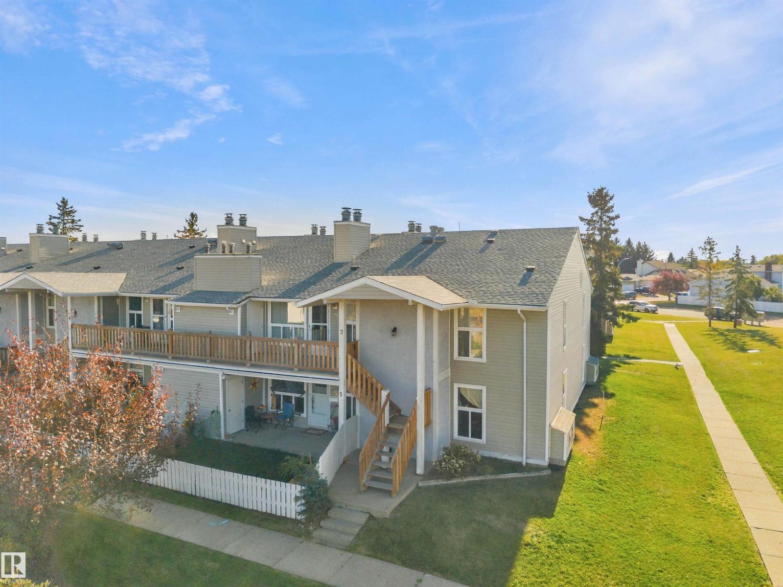 #2 2703 79 ST NW - 2
