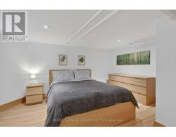 Other - 64 Delaware Avenue, Ottawa, ON K2P0Z3 Photo 20