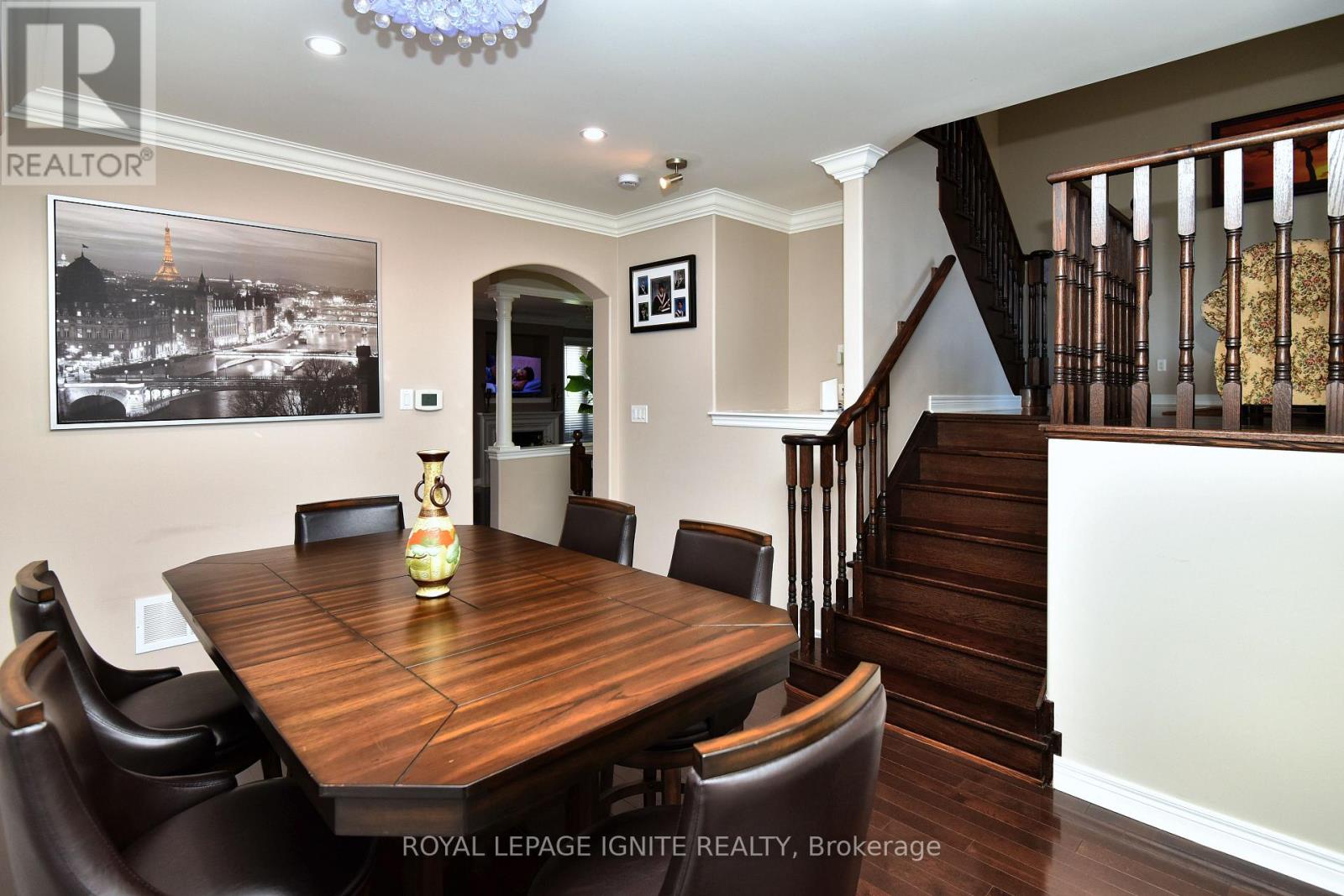 42 Grayleaf Drive, Whitchurch-Stouffville, ON photo 11