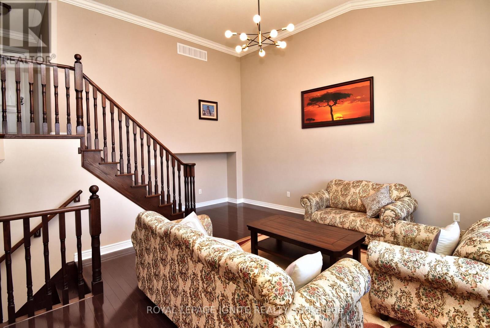 42 GRAYLEAF DRIVE - 19