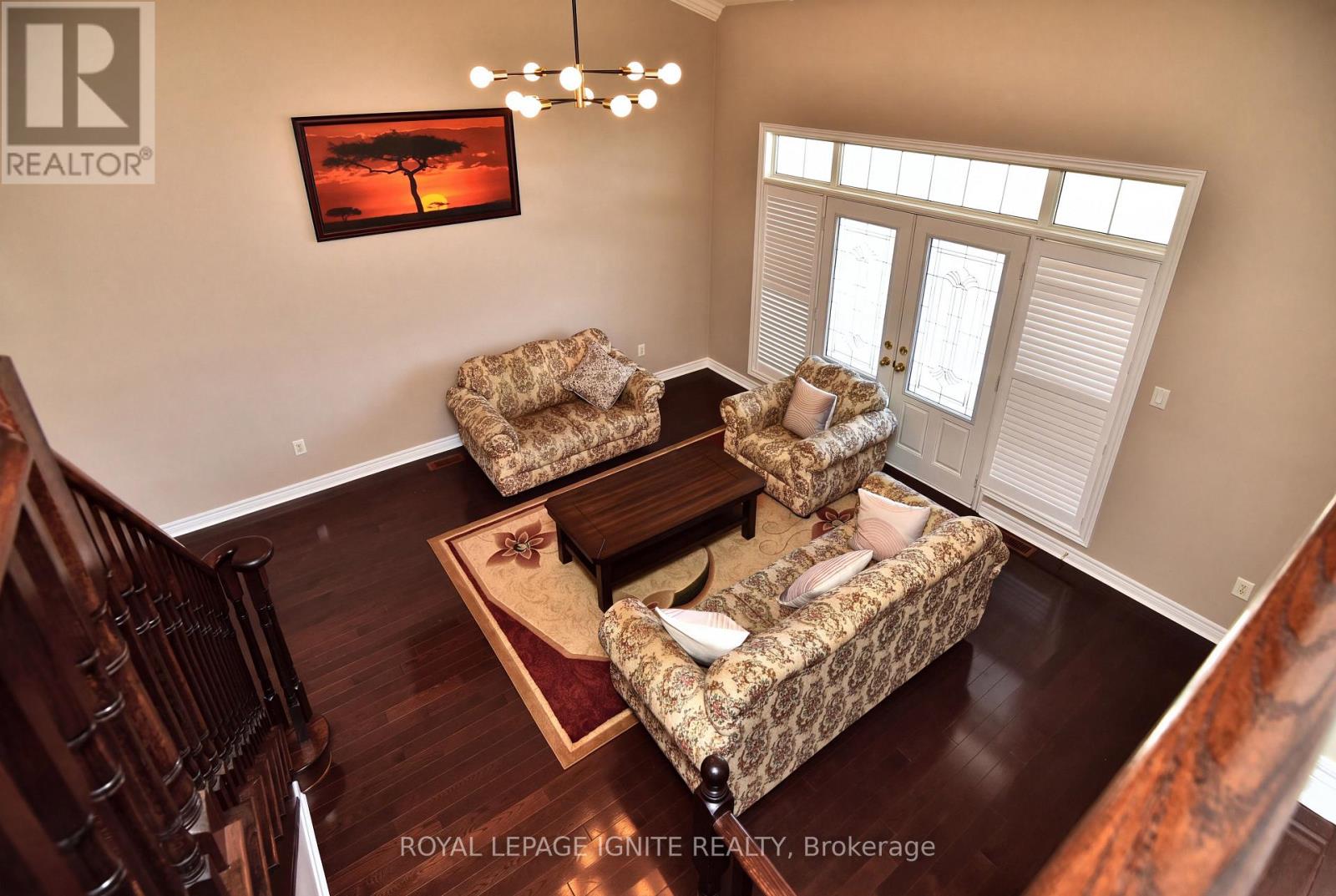 42 GRAYLEAF DRIVE - 21