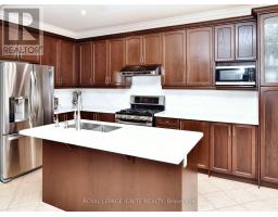 Living room - 42 Grayleaf Drive, Whitchurch Stouffville, ON L4A1S8 Photo 13