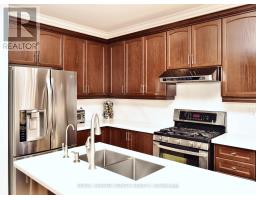 42 Grayleaf Drive, Whitchurch Stouffville, ON L4A1S8 Photo 14
