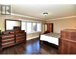 42 Grayleaf Drive, Whitchurch Stouffville, ON L4A1S8 Photo 27