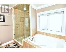 42 Grayleaf Drive, Whitchurch Stouffville, ON L4A1S8 Photo 28