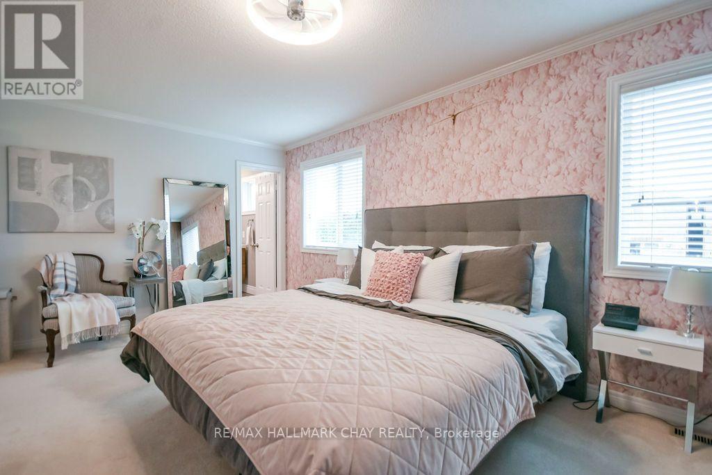 289 ESTHER DRIVE - 13