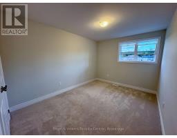 175 Wild Rose Drive, Gravenhurst), ON P1P0B4 Photo 17