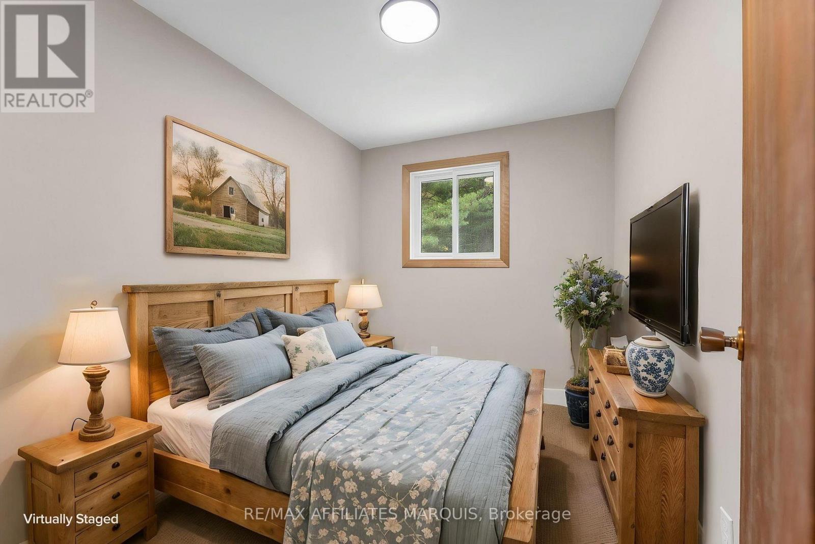 1003 MARSHALL COTA ROAD - Image 11
