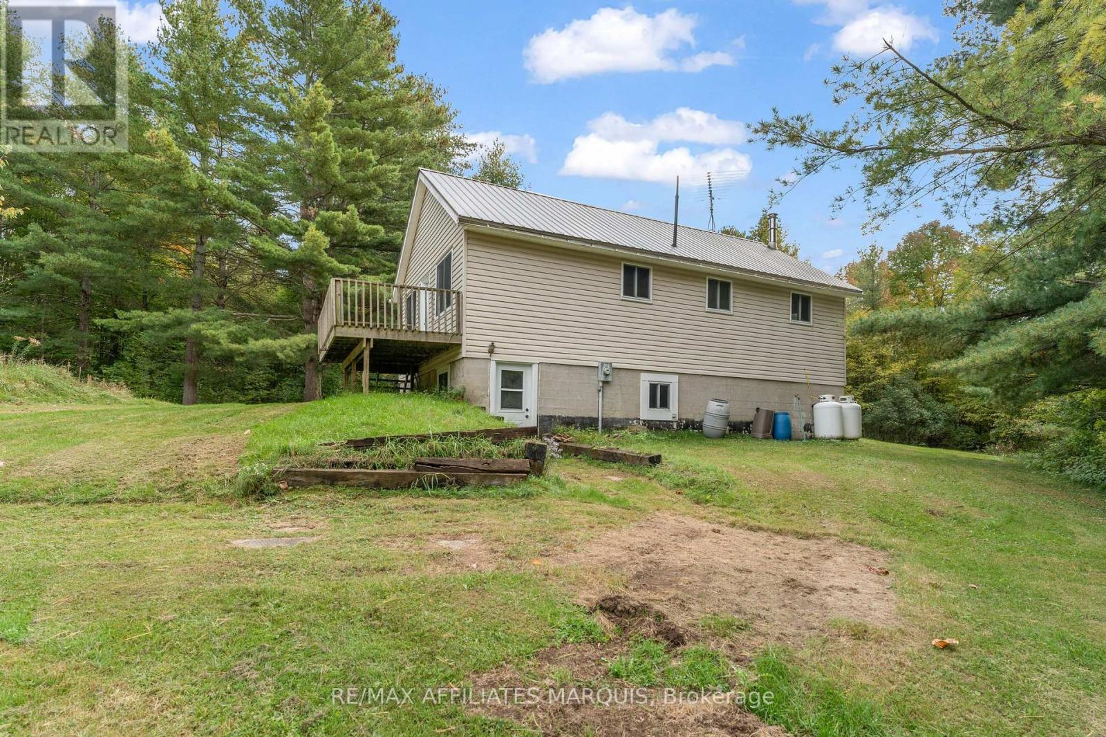 1003 MARSHALL COTA ROAD - 30