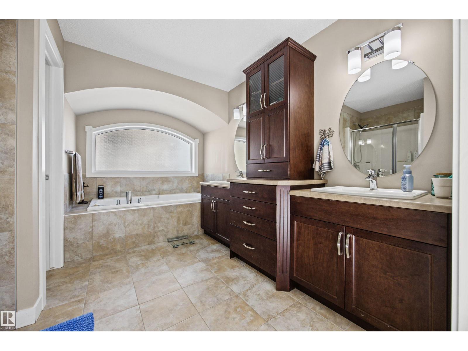 4 Meadowbrook Way, photo 32