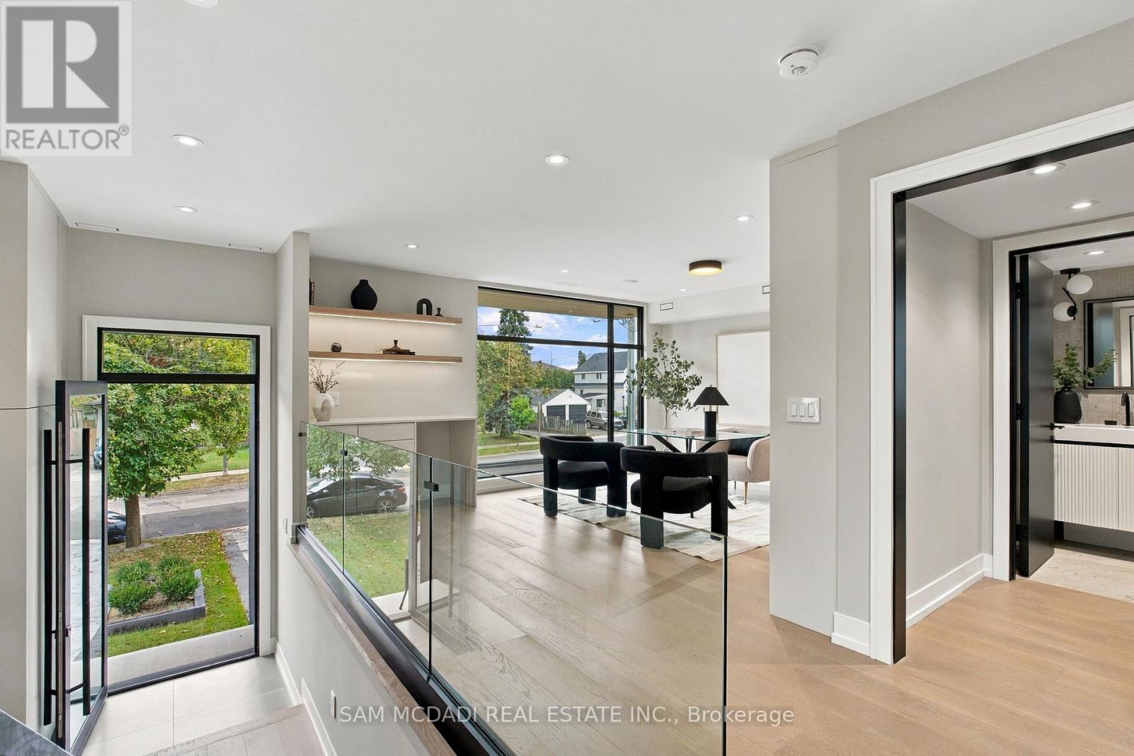 957 Halliday Avenue, Mississauga, ON photo 2