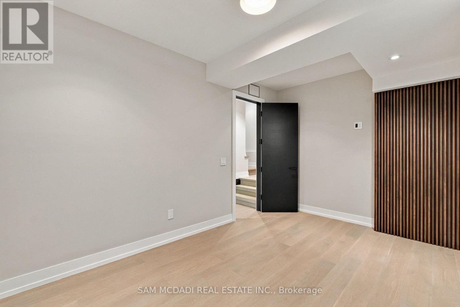 957 Halliday Avenue, Mississauga, ON photo 31