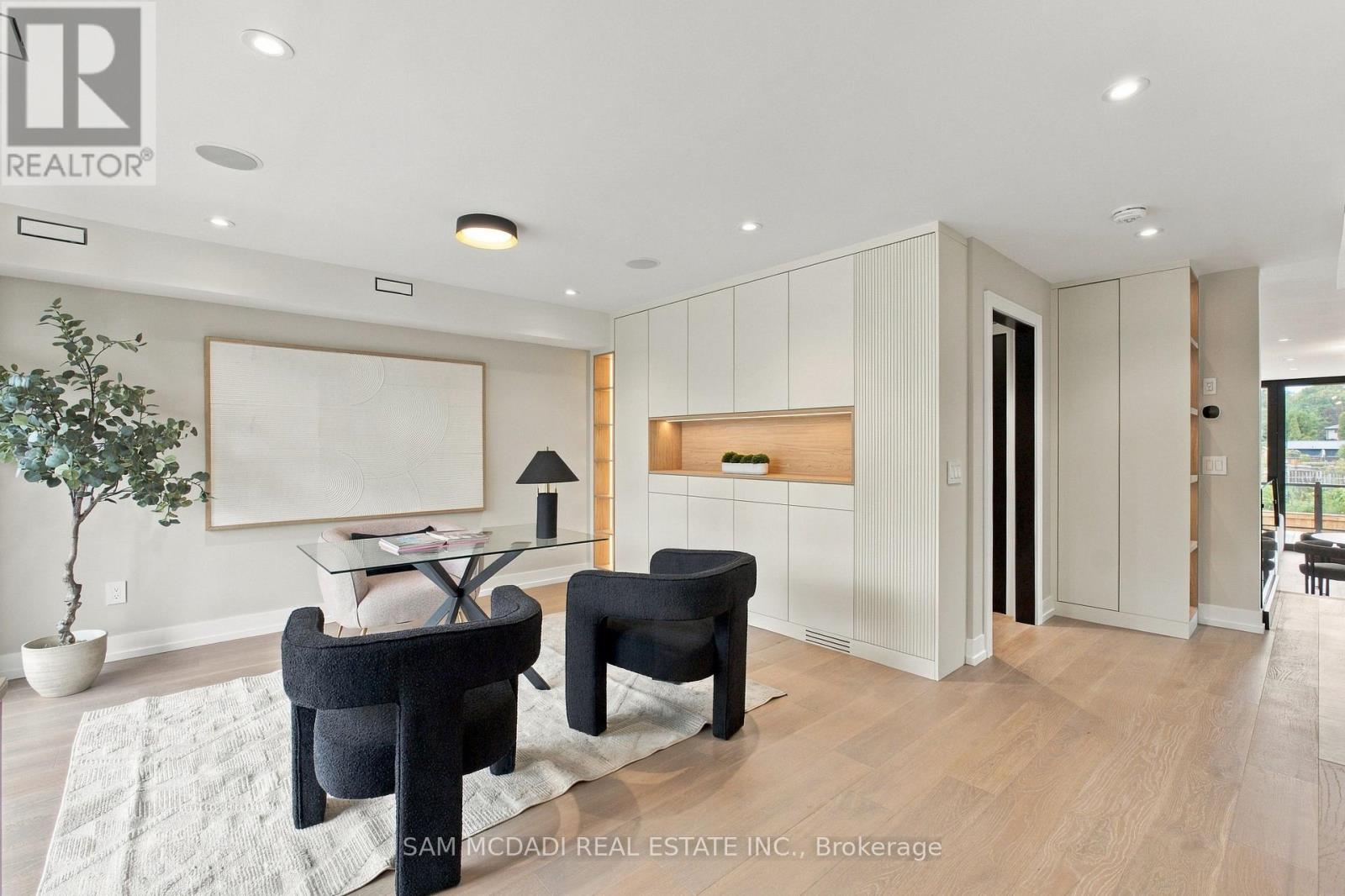 957 Halliday Avenue, Mississauga, ON photo 4