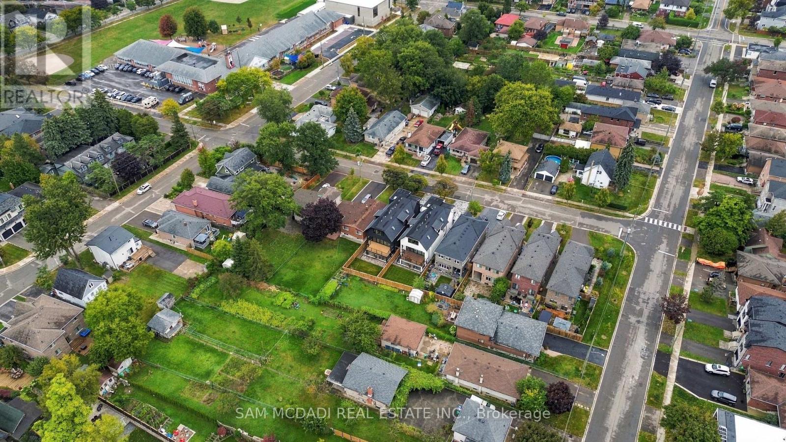 957 Halliday Avenue, Mississauga, ON photo 47