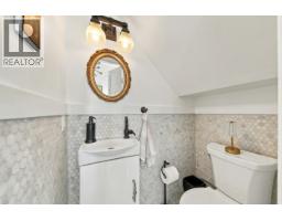 2580 Cambridge Street, Vancouver, BC V5K1L4 Photo 31