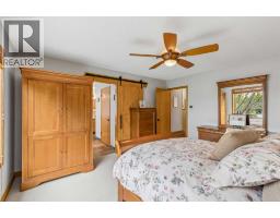 187 Hampshire Close NW - photo 32