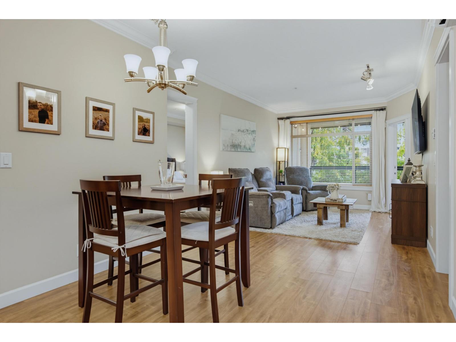 371 8258 207A STREET, Langley