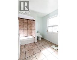 548 Beach Road, Hamilton, ON L8H3K9 Photo 25
