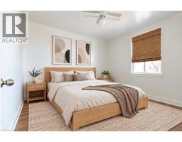 3pc Bathroom - 548 Beach Road, Hamilton, ON L8H3K9 Photo 12