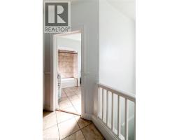 548 Beach Road, Hamilton, ON L8H3K9 Photo 24