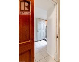 548 Beach Road, Hamilton, ON L8H3K9 Photo 32