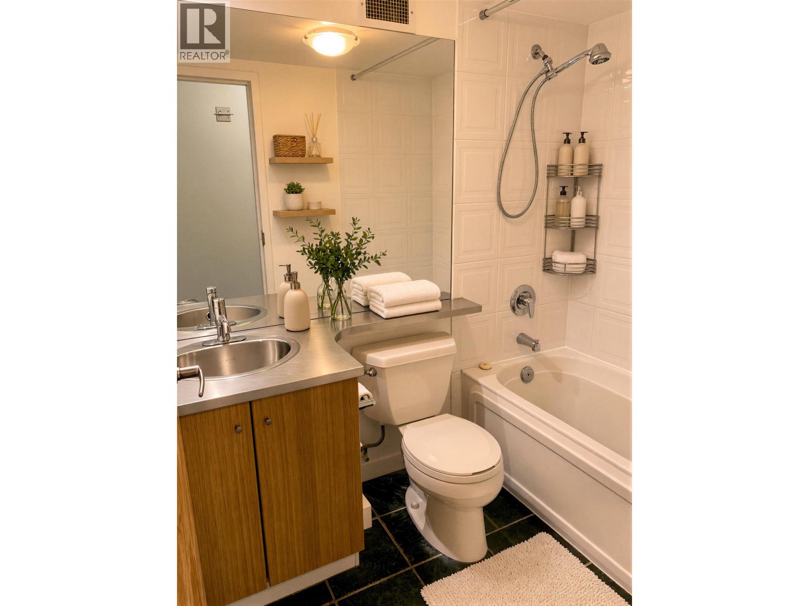 Photo of 912 933 SEYMOUR STREET 21