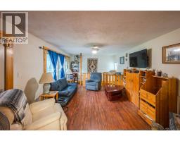 Primary Bedroom - 5467 Sawmill Road, Oliver, BC V0H1T9 Photo 16