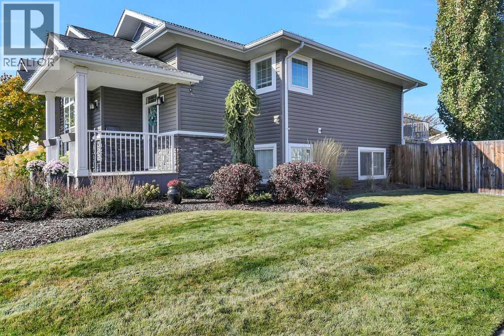 Listing photo – 1 Cambridge Close, Blackfalds