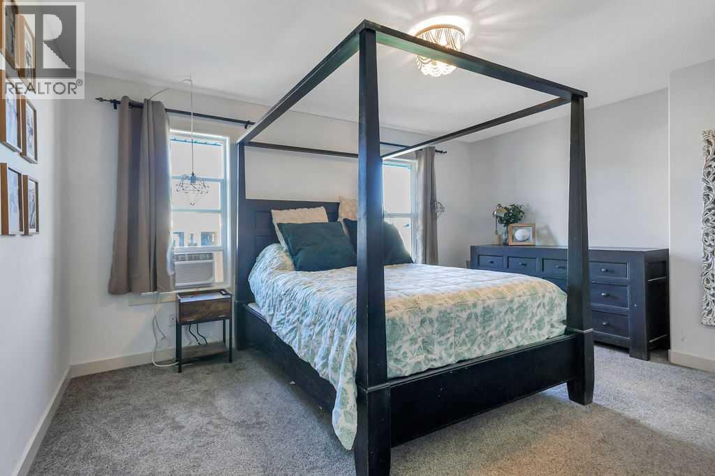 Listing photo – 1 Cambridge Close, Blackfalds