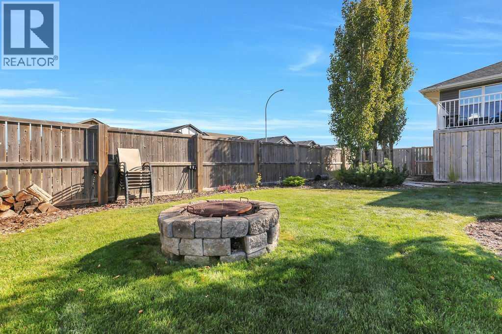 Listing photo – 1 Cambridge Close, Blackfalds