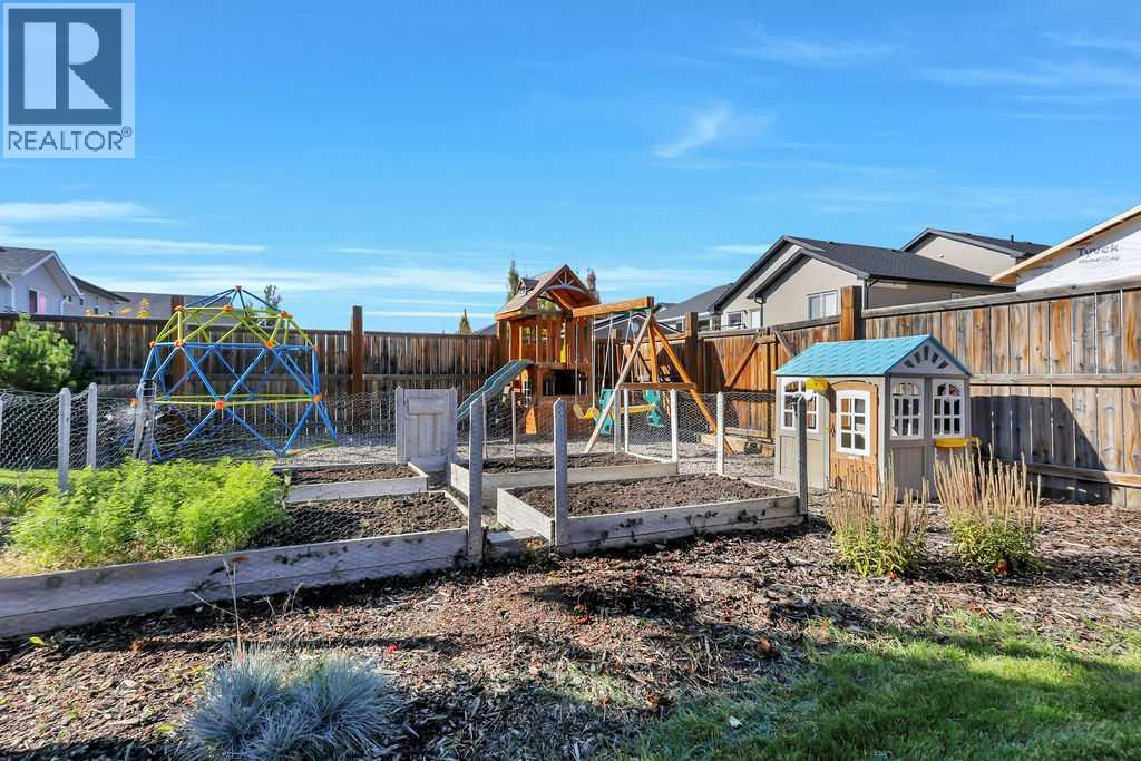 Listing photo – 1 Cambridge Close, Blackfalds