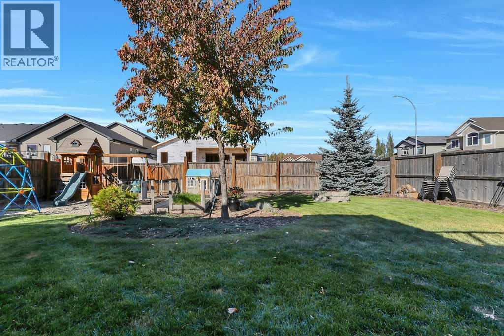 Listing photo – 1 Cambridge Close, Blackfalds