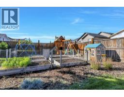 1 Cambridge Close, Blackfalds, AB T4M0A3 Photo 40