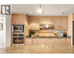 102 2274 Folkestone Way, West Vancouver, BC V7S2X7 Photo 15