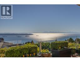 102 2274 Folkestone Way, West Vancouver, BC V7S2X7 Photo 35