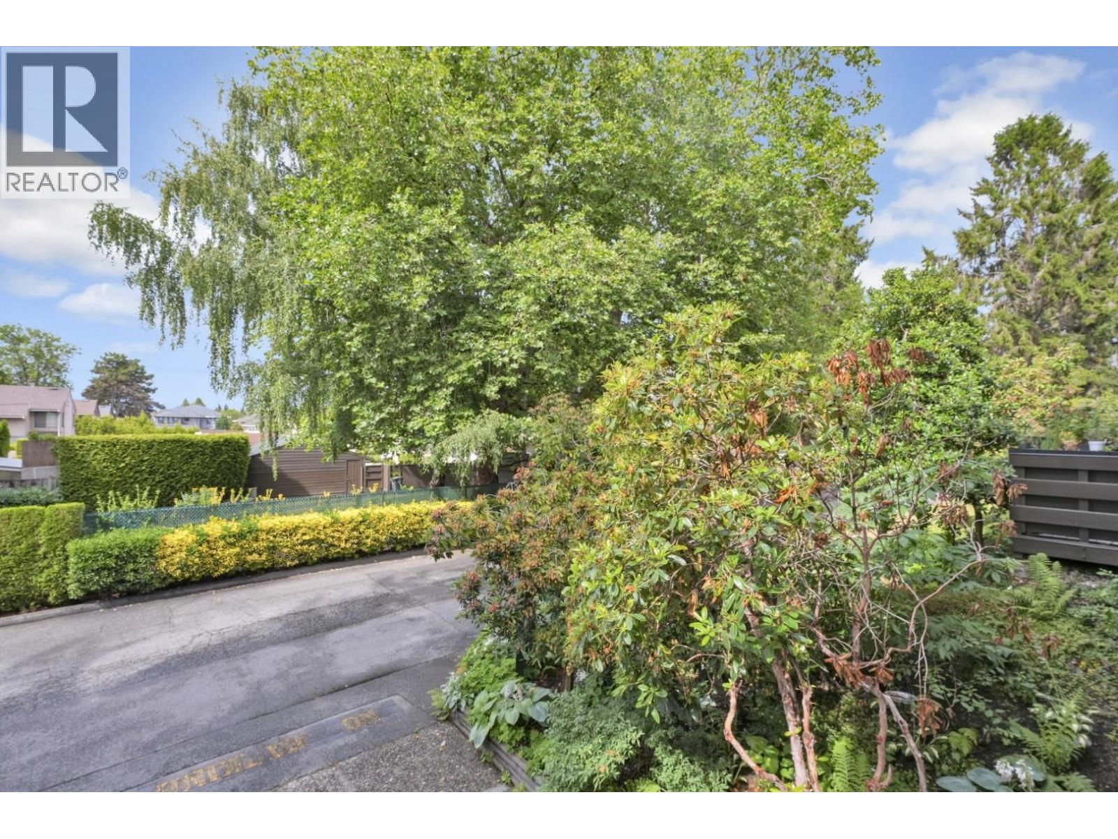 Photo of 106 8720 NO. 1 ROAD 31