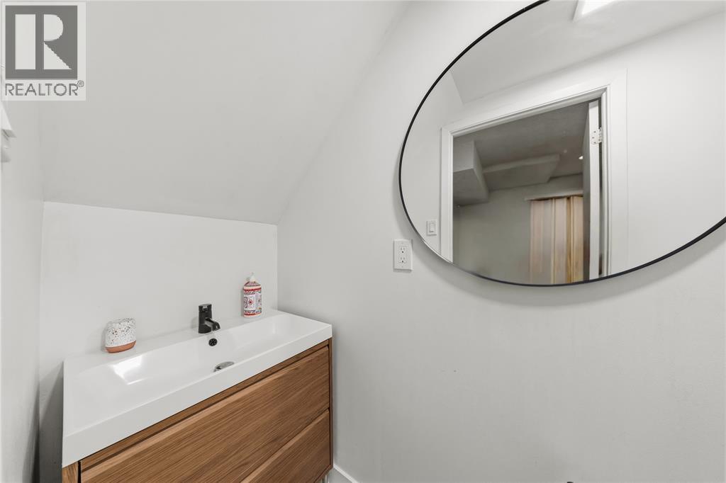 66 - 478 WILKINS STREET - Image 27