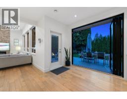 2775 Lyndene Road, North Vancouver, BC V7R1E2 Photo 18