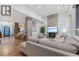 2775 Lyndene Road, North Vancouver, BC V7R1E2 Photo 22