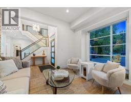 2775 Lyndene Road, North Vancouver, BC V7R1E2 Photo 7