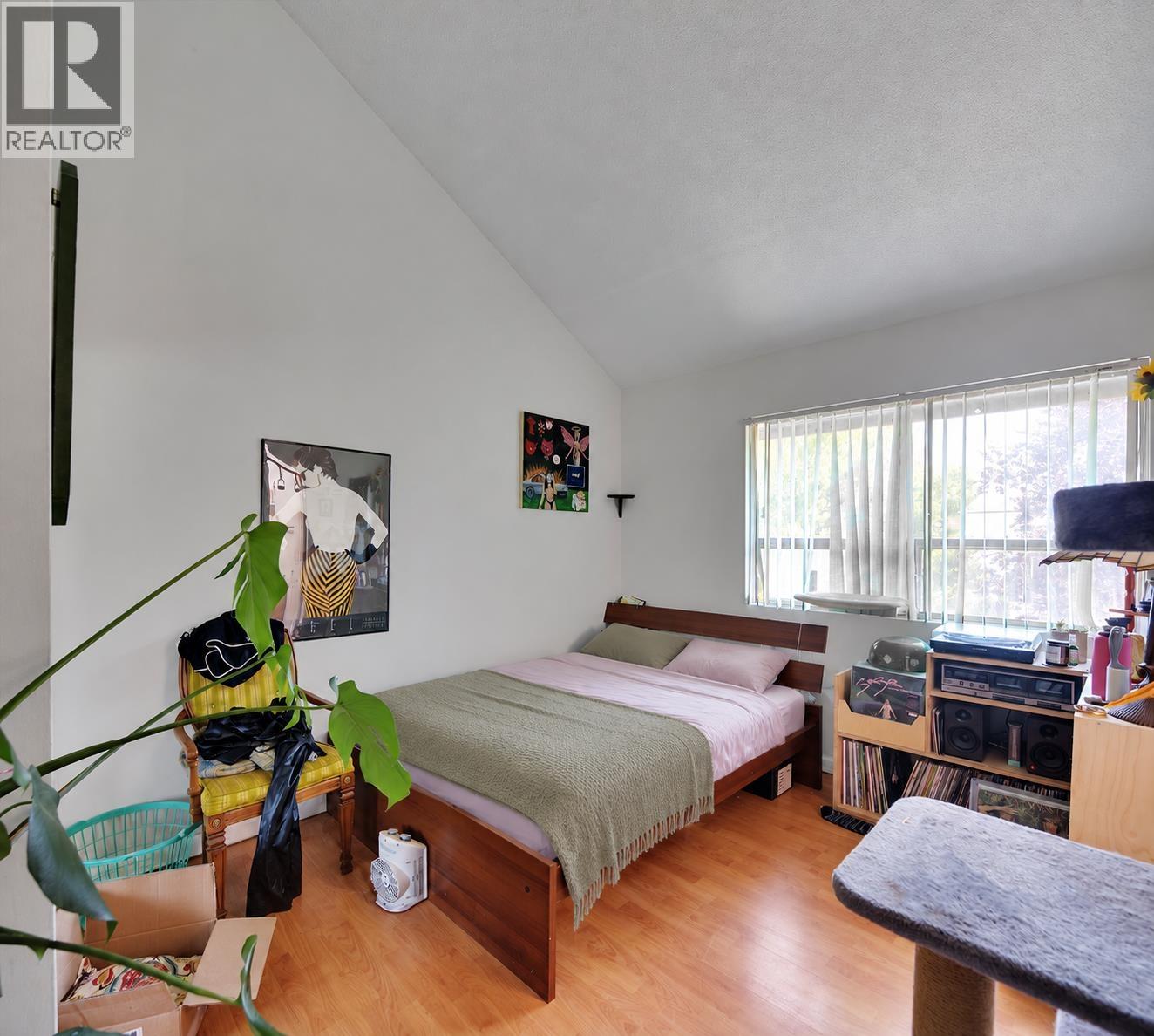 7495 CULLODEN STREET, Vancouver