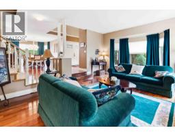 1336 Cimarron Drive, Coquitlam, BC V3B7E5 Photo 7