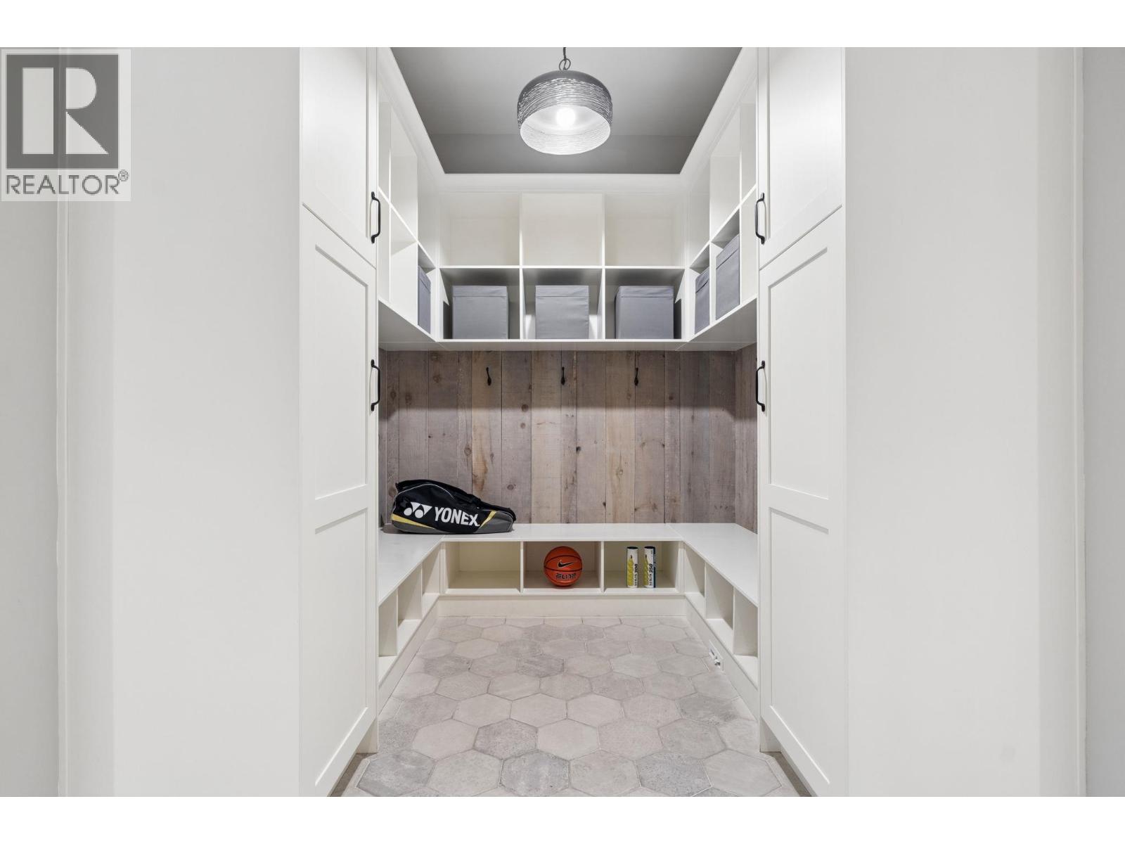 7628 STEVESTON HIGHWAY, Richmond
