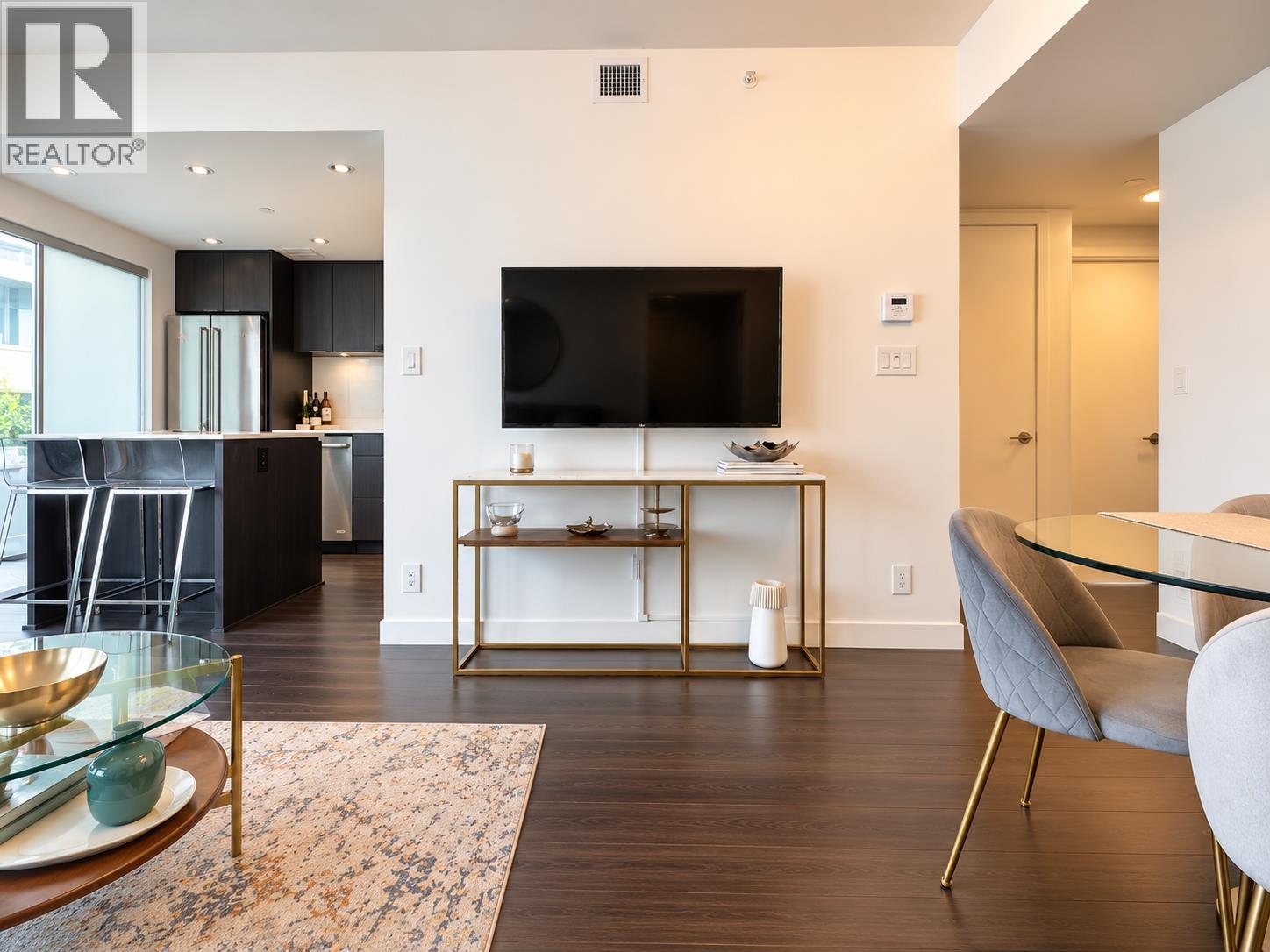 601 161 E 1ST AVENUE, Vancouver - Image 1