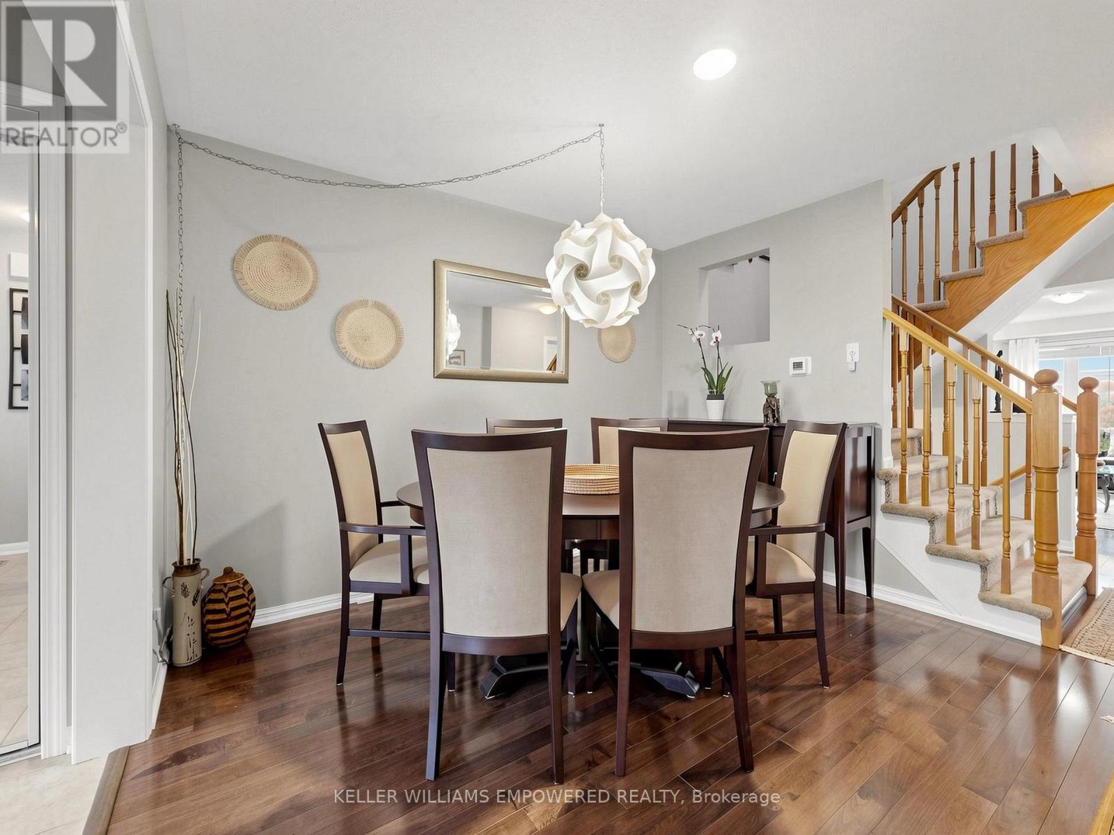 203 CHILCOTT CRESCENT - 13