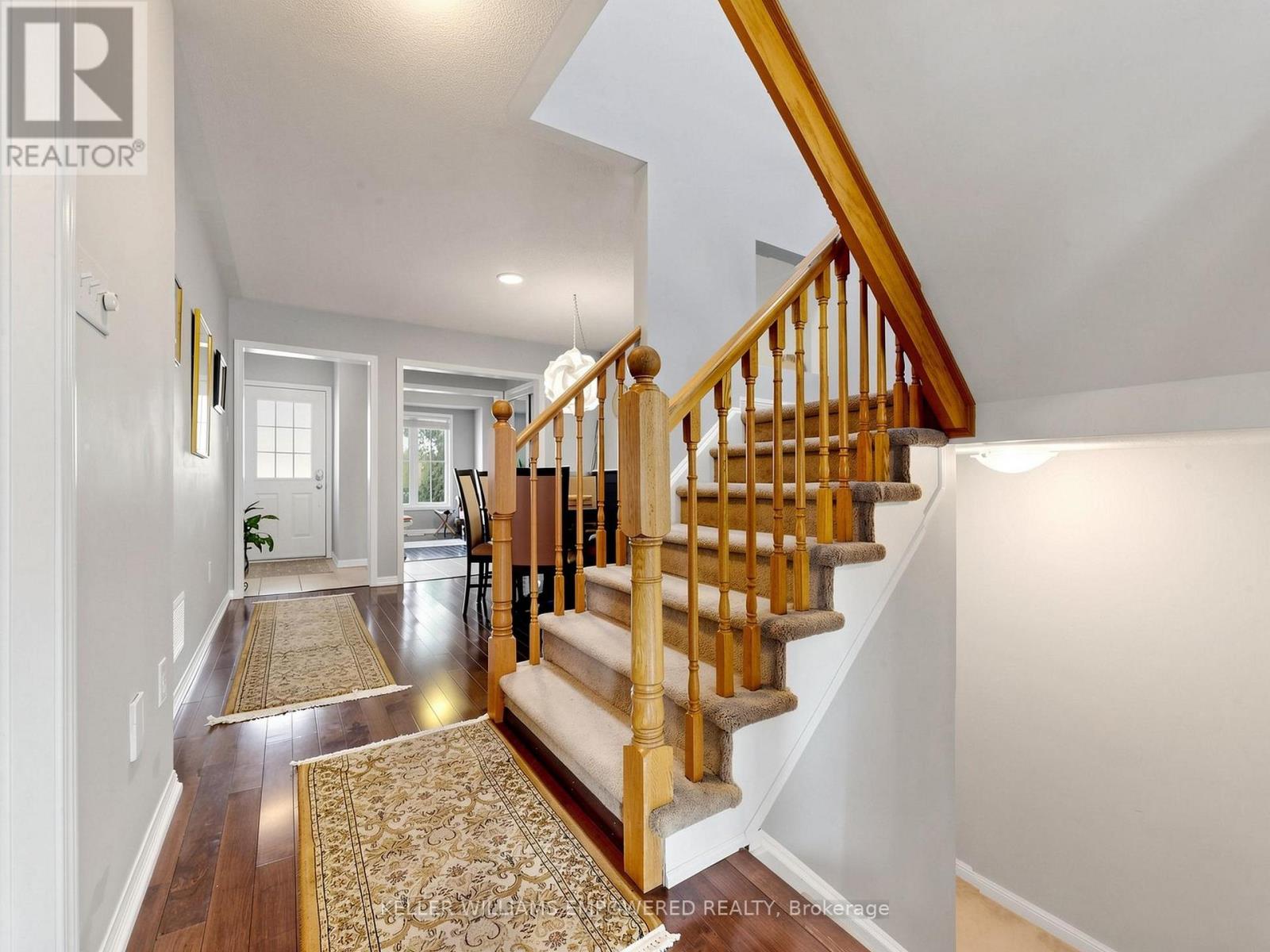 203 CHILCOTT CRESCENT - 25